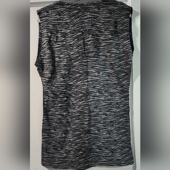 Grey Sleeveless Women's Shirt - Picture 2 of 3